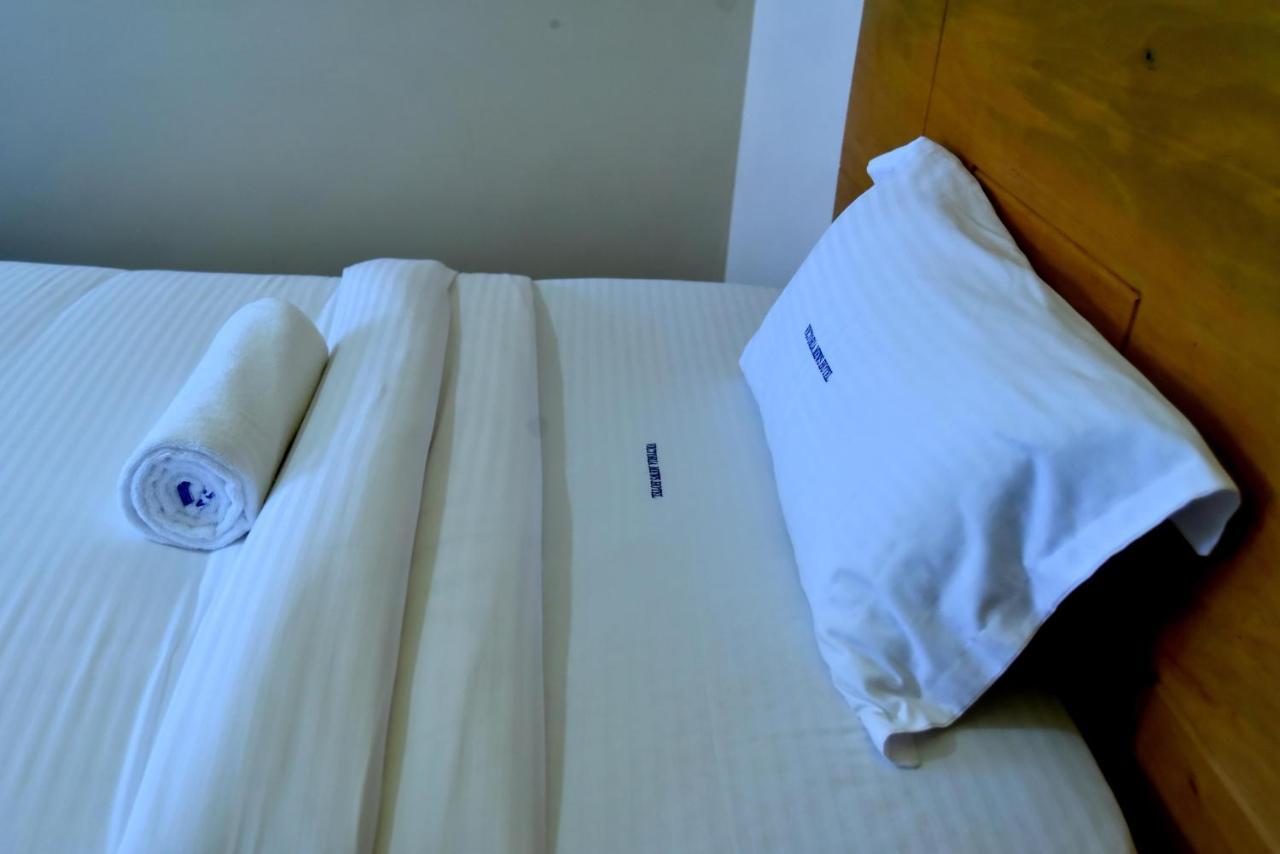 Victoria Mews Hotel كامبالا المظهر الخارجي الصورة